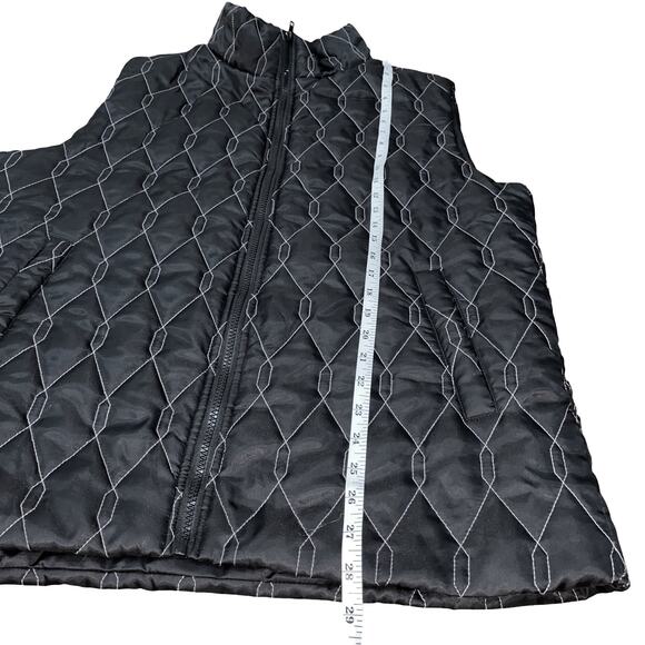 Black Lightweight Quilted Vest Size L - Picture 4 of 6